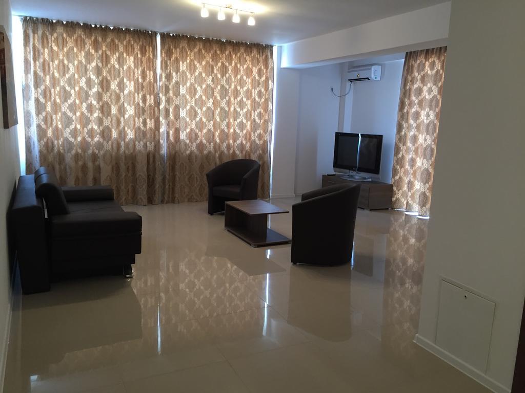 Vilagio Apartments Năvodari Екстериор снимка