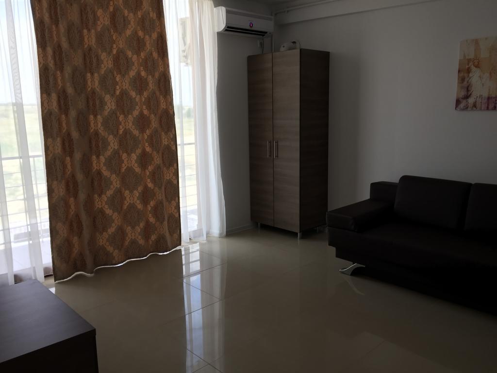 Vilagio Apartments Năvodari Екстериор снимка