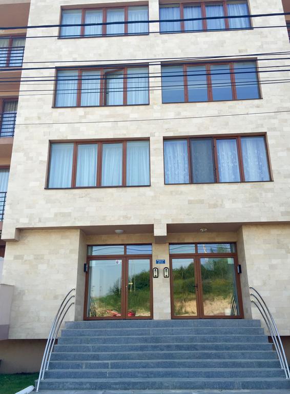 Vilagio Apartments Năvodari Екстериор снимка