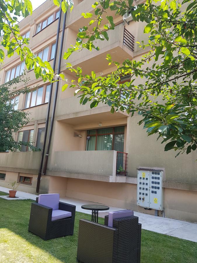Vilagio Apartments Năvodari Екстериор снимка